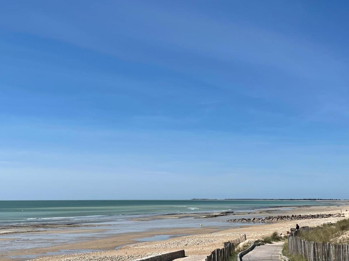 Maison Avec Spa Idealement Placee Au Bois Plage Le Bois-Plage-en-Ré エクステリア 写真